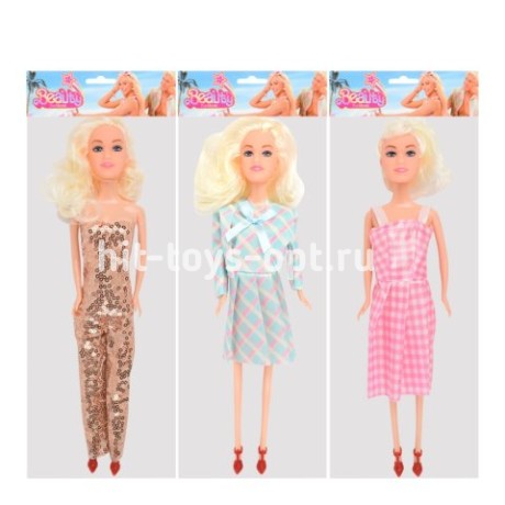 Кукла в платье в пак.