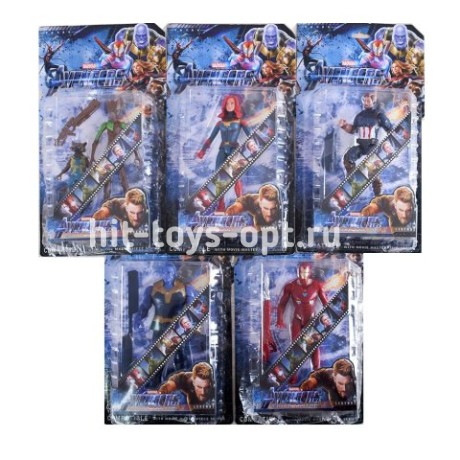 Герои на листе ассорти