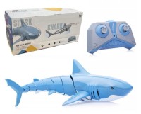 Акула на Р/У,плавает в воде, размер 37см*17см*15см