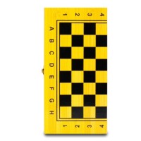 Шахматы дерево коричневая оконтовка ср