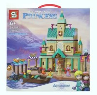 Конструктор Замок на берегу 629 дет