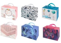 Пакет- коробка бумажная в ассорти 15*11*9см, ламинированный, тиснение фольгой