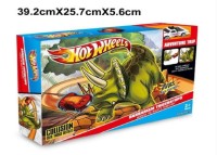 Трек Хотвилс Динозавр  + 1 машинка 30 дет