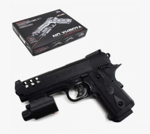 Пистолет пневм. С лазером в кор.